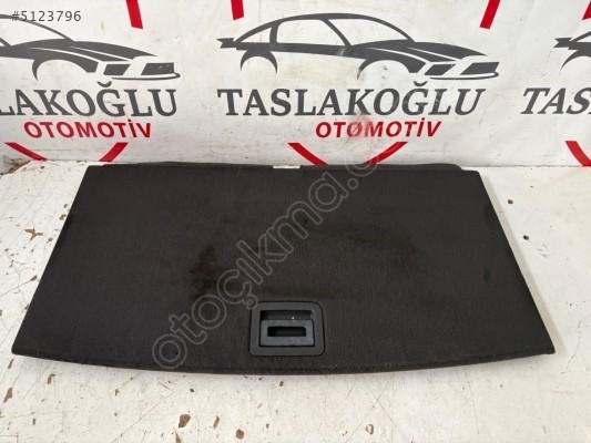 AUDİ Q7 BAGAJ ALT KAPAĞI