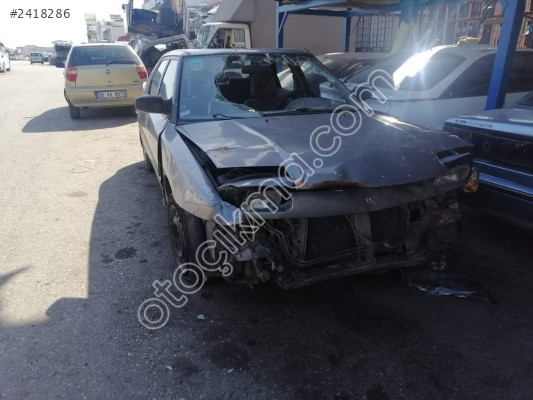MAZDA 323 HB  ÖN KAPUT