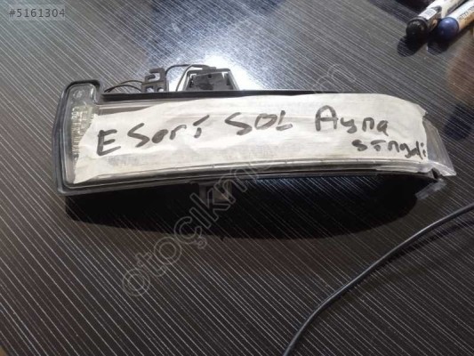 MERCEDES E SERİSİ SOL AYNA SİNYALİ