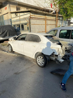 CITROEN C ELİZE 2017 MODEL SAĞ ÖN KAPI SÖKME