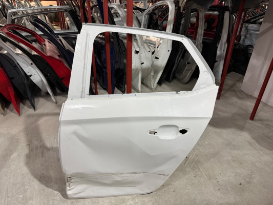 OPEL CORSA F ÇIKMA ORİJİNAL SOL ARKA KAPI BD2