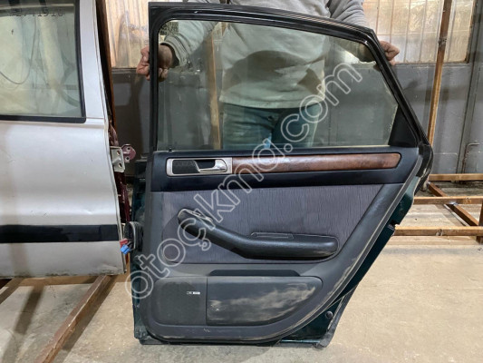 AUDİ A6 SAĞ ARKA KAPI DÖŞEMESİ 2000-2005 MODEL