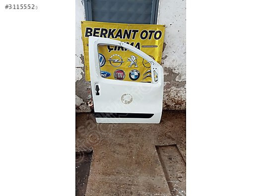 Fiat Fiorino sağ ön kapı