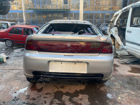 Mazda 323 Lantis Arka Sağ Sol Stop ve Orta Reflektör Orjinal