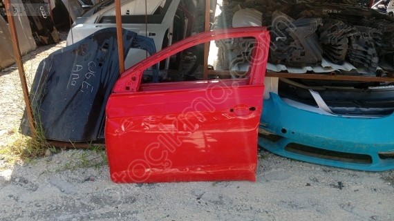 VOLKSWAGEN POLO SOL ÖN KAPI ORJİNAL ÇIKMA