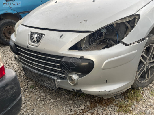 Peugeot 307 ön tampon