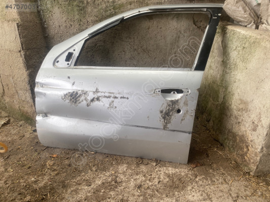 Renault Clio 2 sol ön kapı çıkma orijinal