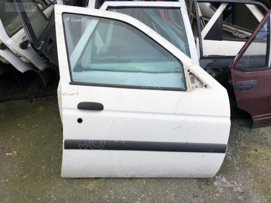 Ford Escort 1991-2000 Çıkma Sağ Ön Kapı