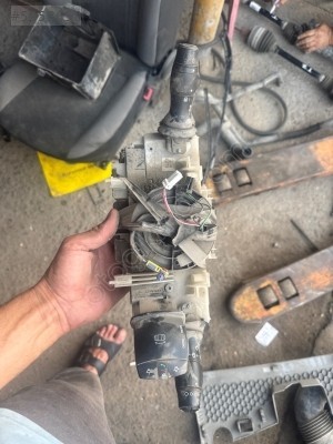 Renault master direksiyon sinyal kolları