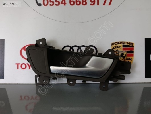 AUDİ A4 SAĞ KAPI KOLU KAHVE RENK ORJİNAL