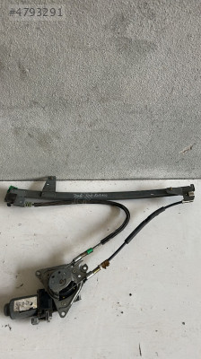 PEUGEOT 306 SOL ARKA KAPI CAM KRİKOSU