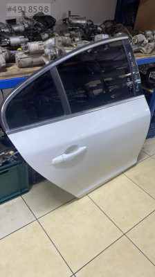 VOLVO S60 SAĞ ARKA KAPI