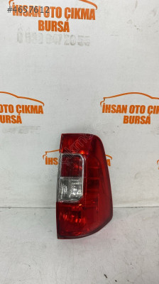 Nissan Navara sağ arka stop lambası