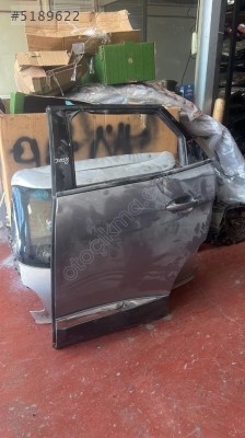 PEUGEOT 2008 sol arka kapı orijinal çıkma