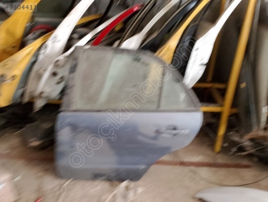 Fiat Marea sol arka kapı