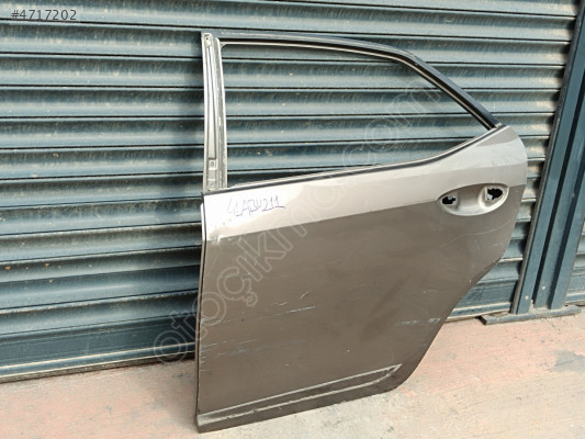 TOYOTA COROLLA KAPI SOL ARKA