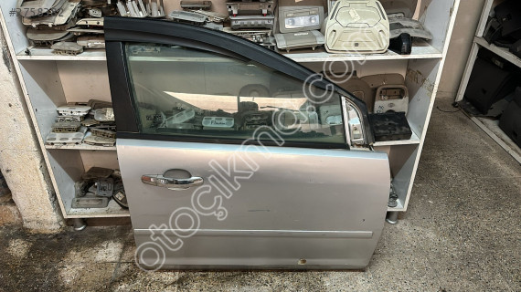 2006-2009 FORD FOCUS SAĞ ÖN KAPI ORJ ÇIKMA