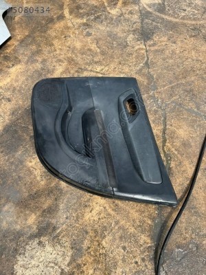 TOYOTA COROLLA TERRA SOL ÖN KAPI DÖŞEMESİ