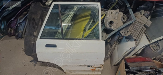 SUZUKİ MARUTİ SAĞ ARKA KAPI DOLU