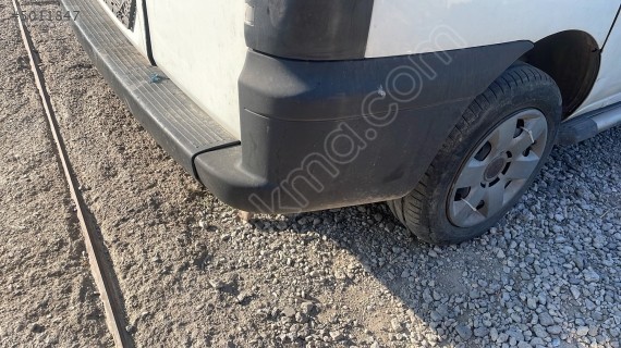 Fiat Doblo arka tampon sağ köşe