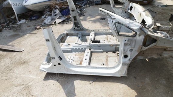 opel corsa d 2012 sağ marşbiyel