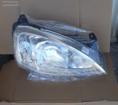 OPEL CORSA C SAĞ FAR TYC MARKA SIFIR