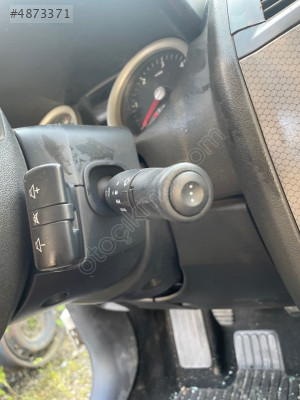 MEGANE 2 SİLECEK KOLU