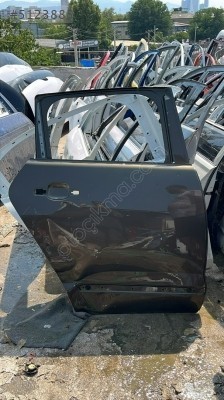 PEUGEOT 3008 SAĞ ARKA KAPI