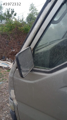 Nissan urvan sol ayna yedek parça