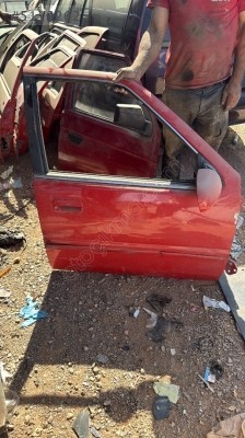 Hyundai excel sağ ön kapı