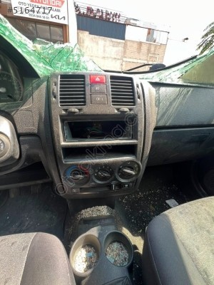 Hyundai Getz Orta Izgara  Klima Paneli  Klima Üflemeleri Çıkma