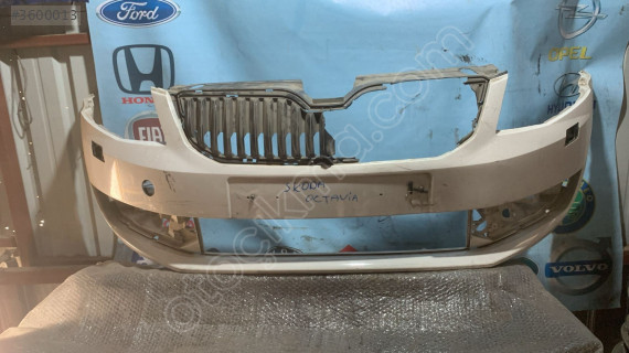 SKODA OCTAVİA ÖN TAMPON