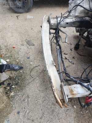 Ford focus 1 tampon demiri