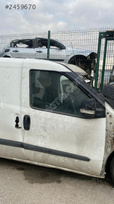 Fiat doblo çıkma sağ ön kapı