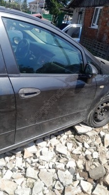Fiat linea sag ön kapı