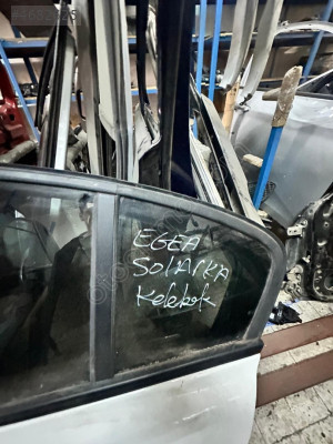 Fiat egea sol arka kelebek camı 2015-2024