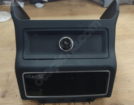 AUDİ A6 3.0 C8 KASA ARKA KLIMA KONTROL PANELİ