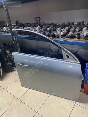 OPEL INSİGNİA-A SAĞ ÖN KAPI