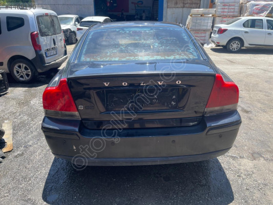 VOLVO S60 T5 BAGAJ KAPAĞI