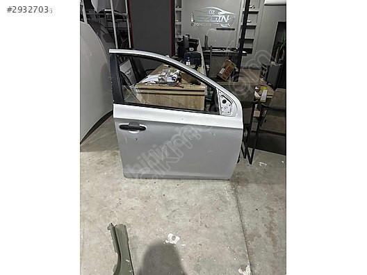 İ20 sağ ön Kapı dolu