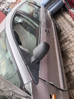 Ford fusion sol arka kapı