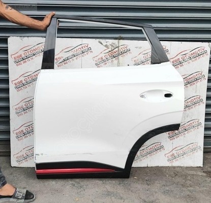 CHERY OMADA 5 BEYAZ SOL ARKA KAPI ORJINAL