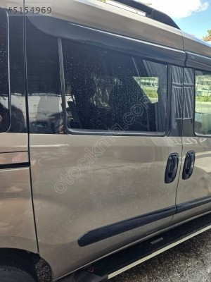 Fiat doblo 3-4 sağ arka kapı çıkma orjinal hatasız