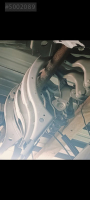 Renault Symbol bagaj kapağı menteşe