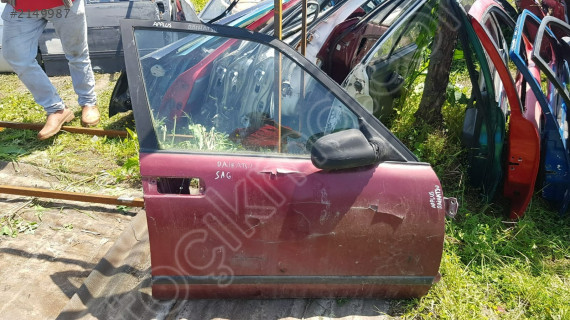 Daihatsu Applause Sağ Ön Kapı çıkma