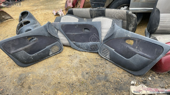 Citroen saxo kapı döşemeleri takım