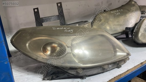 DACİA SANDERO SAĞ FAR