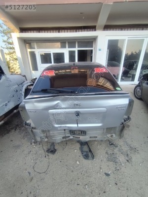 Opel Astra g bagaj kapağı