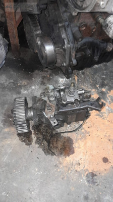 Renault kango 1.9 bosch tipi mazot pompa