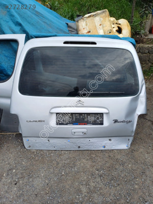 Cıtreon berlingo bagaj kapağı